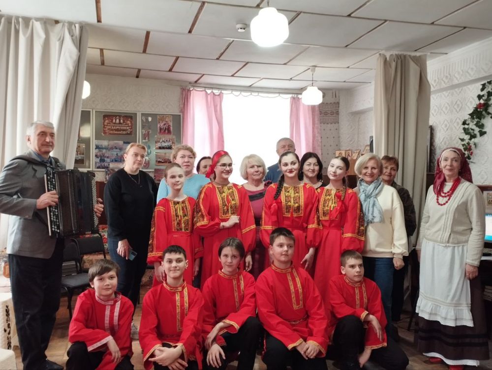      28      .   -             ...