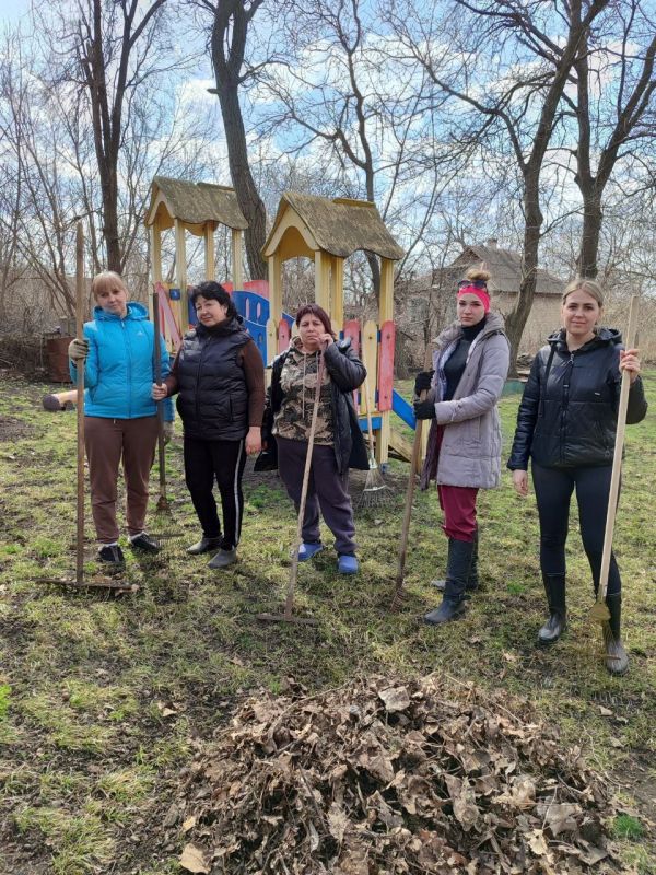 Наталья Бегуненко: Субботник образовательных учреждений Петровского района
