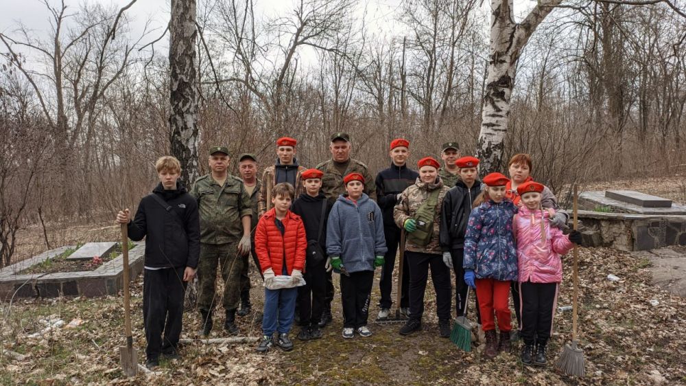 Юрий Будрин: Сегодня, 29 марта 2025 года, сотрудники военного комиссариата Кировского, Куйбышевского и Петровского районов города Донецка ДНР при активном участии ГБОУ "Школа №83 им. Г.И. Бакланова г.о. Донецк" и юнармейцев...