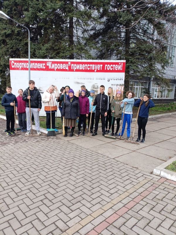 Юрий Будрин: К субботнику присоединились предприятия и учреждения Кировского района!