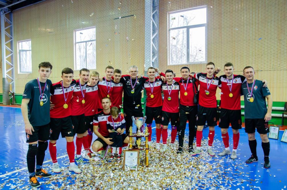 Юрий Мартынов: В финале чемпионата Южного и Северо-Кавказского федеральных округов по мини-футболу развернулась настоящая донецкая битва! МФК "Гвардеец" продемонстрировал впечатляющую игру, разгромив со счетом 9:2 команду...