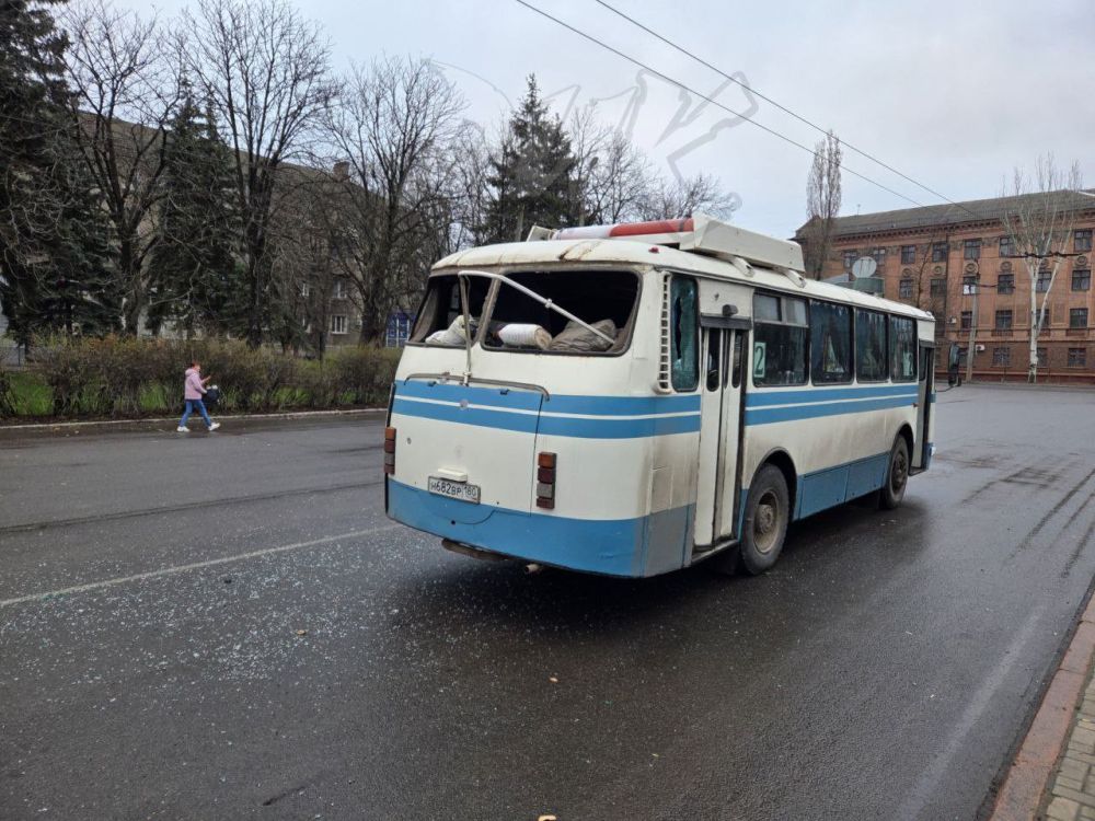 Новости к этому часу:. В результате атаки БПЛА в Горловке пострадали 12 мирных граждан, сообщил мэр донецкого города Иван Приходько