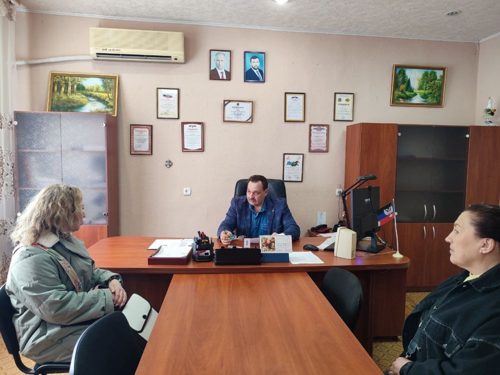 Юрий Будрин: Сегодня, 03 апреля 2025 года, заместитель руководителя Управы Кировского внутригородского района Администрации городского округа Донецк ДНР Александр Дёмин провел личный прием граждан