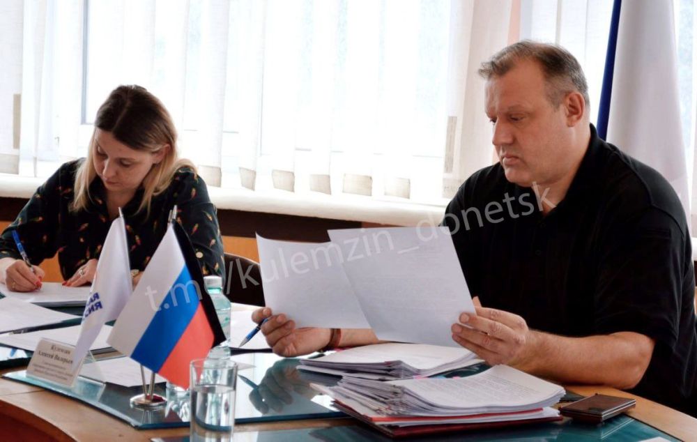 Алексей Кулемзин: Провёл приём граждан в общественной приёмной партии «Единая Россия»