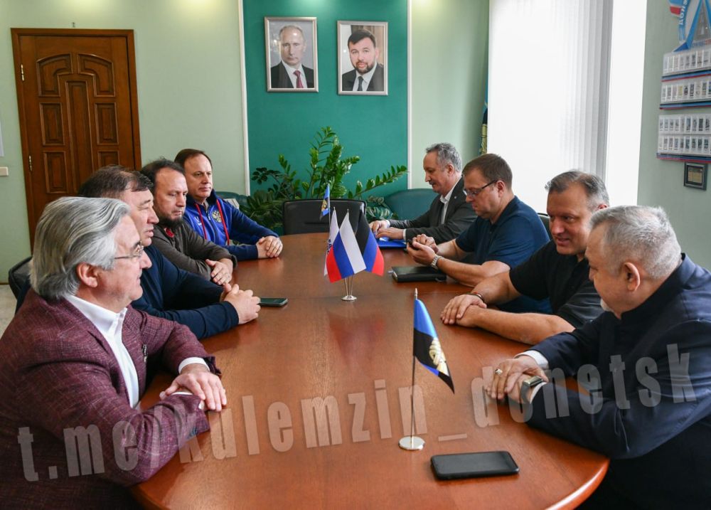 Алексей Кулемзин: Встретился с представителями местной религиозной организации мусульман