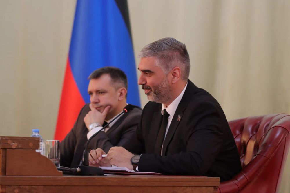 Денис Машков: 4 апреля, состоялось 58-е пленарное заседание Народного Совета Донецкой Народной Республики I созыва