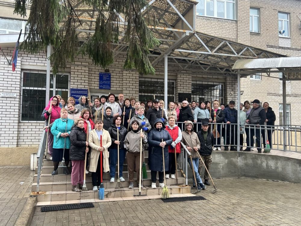 Елена Синецкая: Сегодня, 5 апреля, на территории Калининского внутригородского района состоялся общереспубликанский субботник