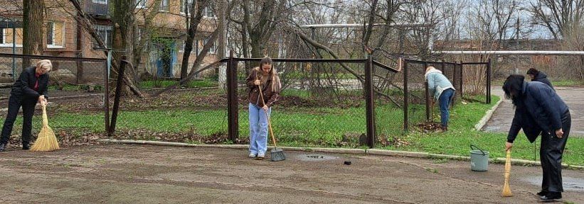 Наталья Бегуненко: Субботник образовательных учреждений Петровского района