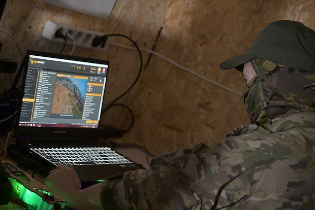 Российские военные применили колесные дроны «Тарик» при взятии Улаклы в ДНР