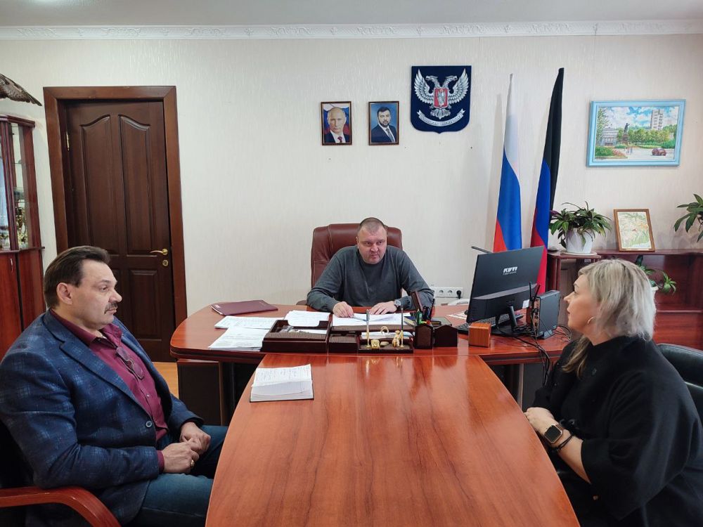 Юрий Будрин: Сегодня, 07 апреля 2025 года, руководитель Управы Кировского внутригородского района Администрации городского округа Донецк ДНР Алексей Дмитрюк провел личный прием граждан