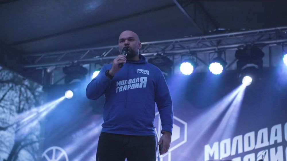 Впервые с начала СВО: дончане встречают День провозглашения ДНР массово и с концертом