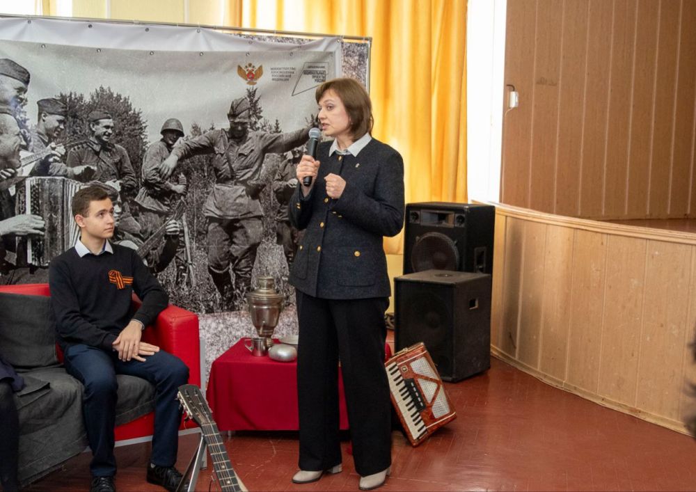 Дмитрий Огилец: Сегодня с моими золотыми помощниками принял участие в открытом уроке «Наследие Победы: сила в единстве» в рамках Федерального проекта партии «Единая Россия»