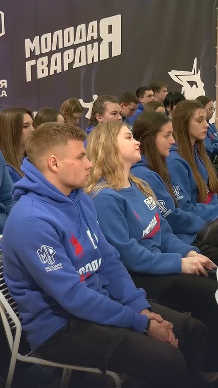 В новую народную программу Единой России включат идеи молодежи