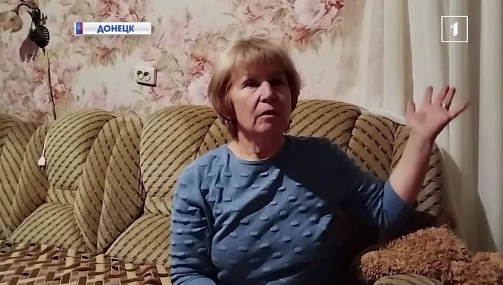 В числе первых на месте обстрела! Команда Молодёжки НФ ДНР ликвидирует последствия взрыва в Куйбышевском районе Донецка