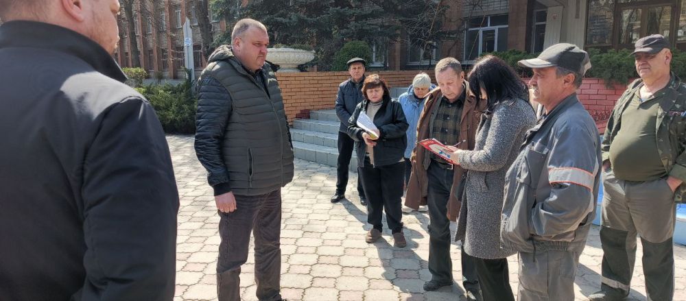 Сегодня, 09 апреля 2025 года, на территории микрорайона "Текстильщик" прошел сход с гражданами Кировского района