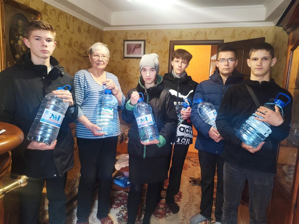 Елена Рязанцева: Акция «Эстафета добра» в Пролетарском районе продолжается!