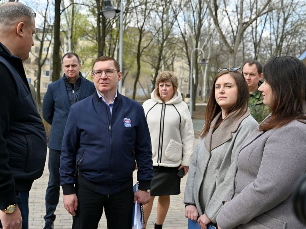 Якушев оценил масштабы восстановления ДНР и Запорожской области