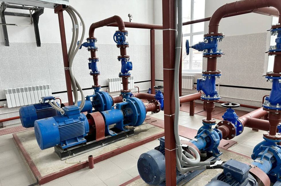 В Донецке к вечеру четверга обещают подать воду во все районы