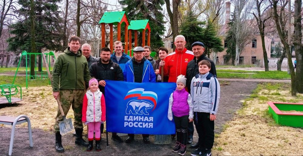 Наталья Бегуненко: Субботник Управы Петровского внутригородского района Администрации городского округа Донецк