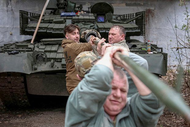 Кимаковский: ВСУ не смогли срезать выступ ВС РФ к югу от Красноармейска