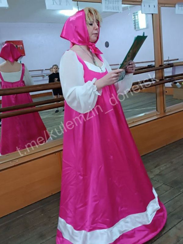 15 апреля, в День экологических знаний, во Дворце культуры «Смолянка» состоялась познавательная викторина «Экологическая тропинка»