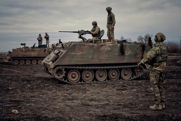 РИА Новости: В Калиново бойцы ВСУ открыли огонь по готовым сдаться сослуживцам