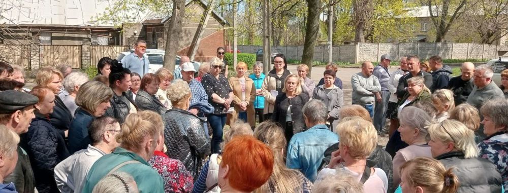 Наталья Бегуненко: В Петровском районе города Донецка продолжаются сходы с жителями
