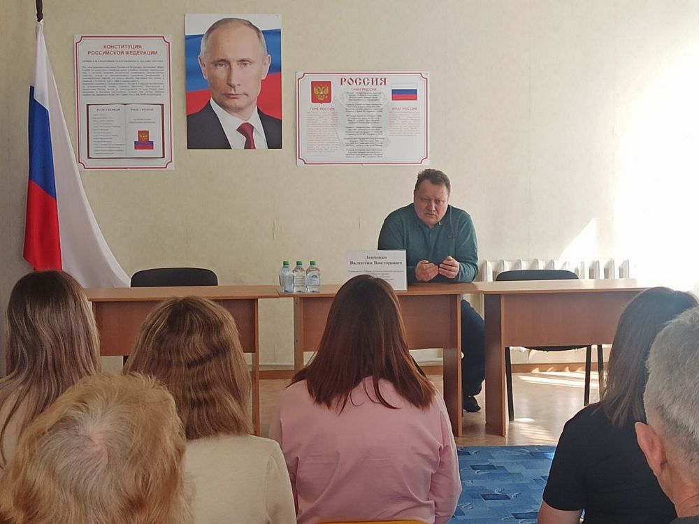 Валентин Левченко: Сегодня провел встречу с коллективом сотрудников Детского сада №204