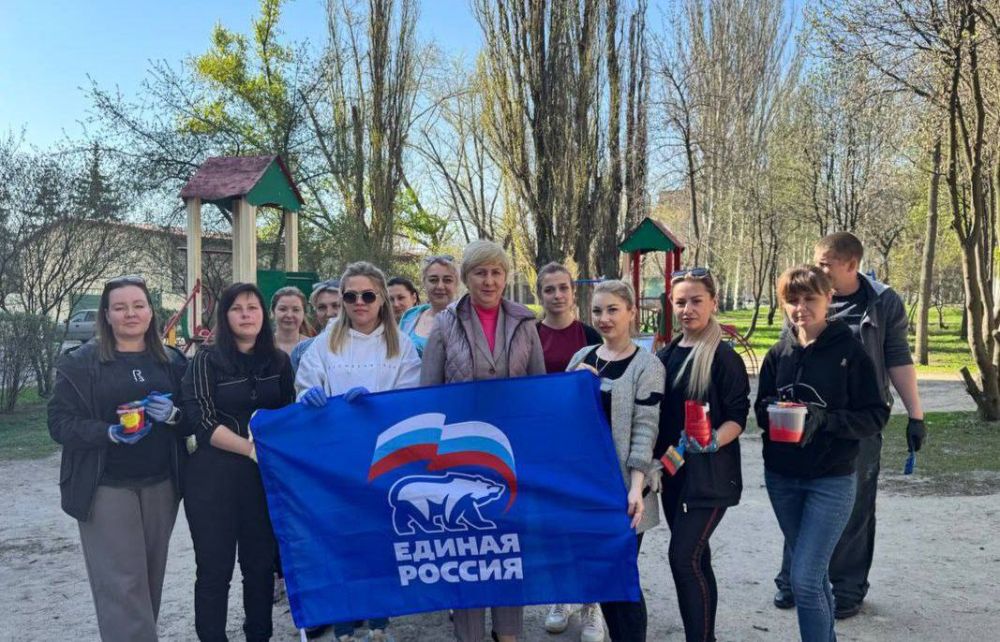 Елена Рязанцева: В Чистый четверг, в рамках проекта «Городская среда» Всероссийской политической партии «Единая Россия» в Пролетарском районе прошла акция "Чистый четверг"