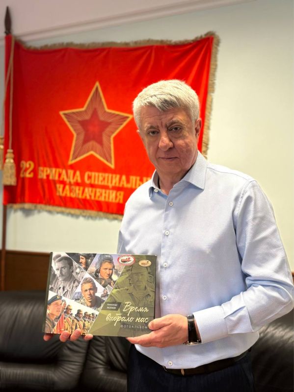 Дорогие друзья! Приглашаю всех желающих передать книги для наших защитников в «Солдатскую библиотеку»