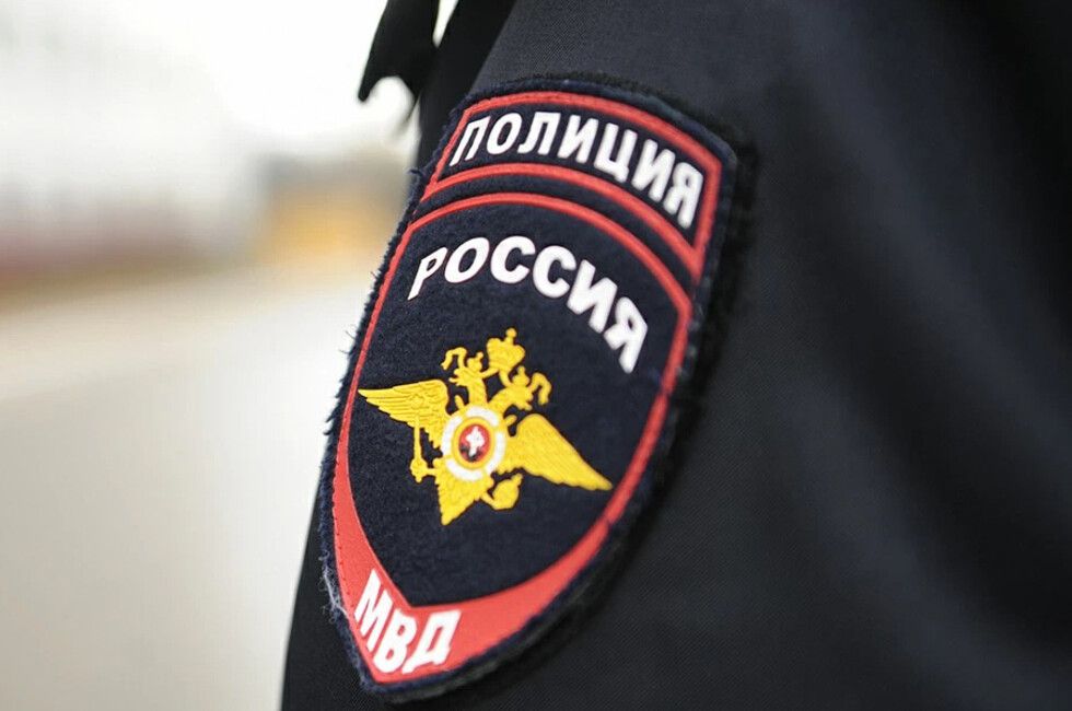 В Донецке проверяют мужчину, напавшего на девочку на детской площадке