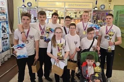 Пловцы из ДНР завоевали 18 медалей на международном турнире в Ростовской области