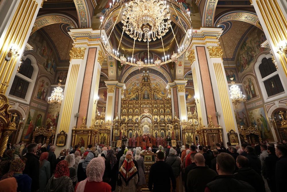 Денис Пушилин: От всей души поздравляю православных жителей Донецкой Народной Республики с главным христианским праздником – Светлым Христовым Воскресением!