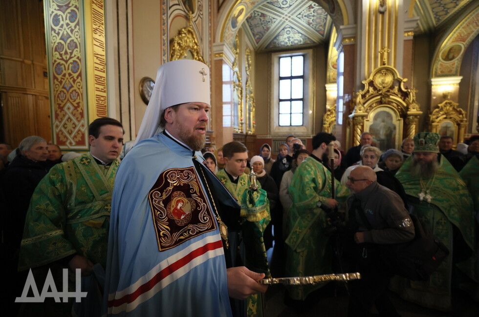 Митрополит Донецкий и Мариупольский Владимир на Пасху пожелал жителям ДНР любви