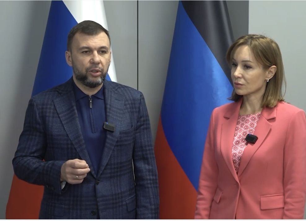 Денис Пушилин и Дина Саттарова обсудили вопросы пространственного развития ДНР