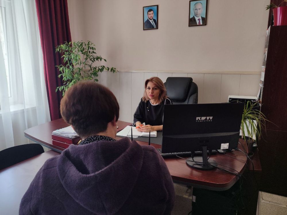 Юрий Будрин: Сегодня, 22 апреля 2025 года, первый заместитель руководителя Управы Кировского внутригородского района Администрации городского округа Донецк ДНР Юлия Петрушина провела личный прием граждан