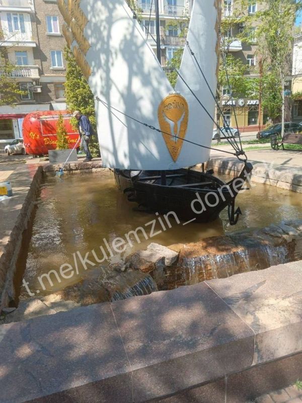 На бульваре Пушкина в Донецке снова заработают фонтаны