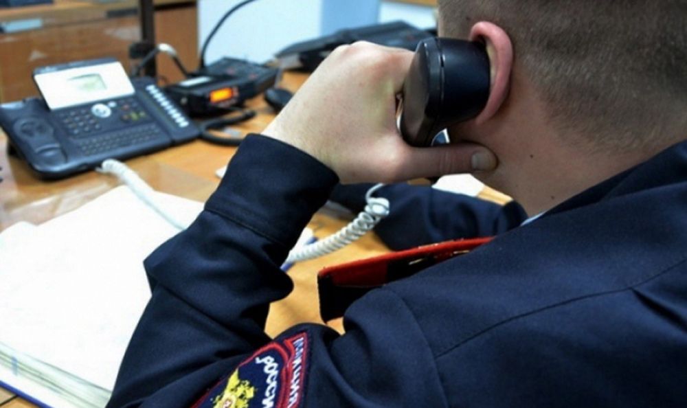 Суд взыскал с местной жительницы штраф за заведомо ложный вызов полиции