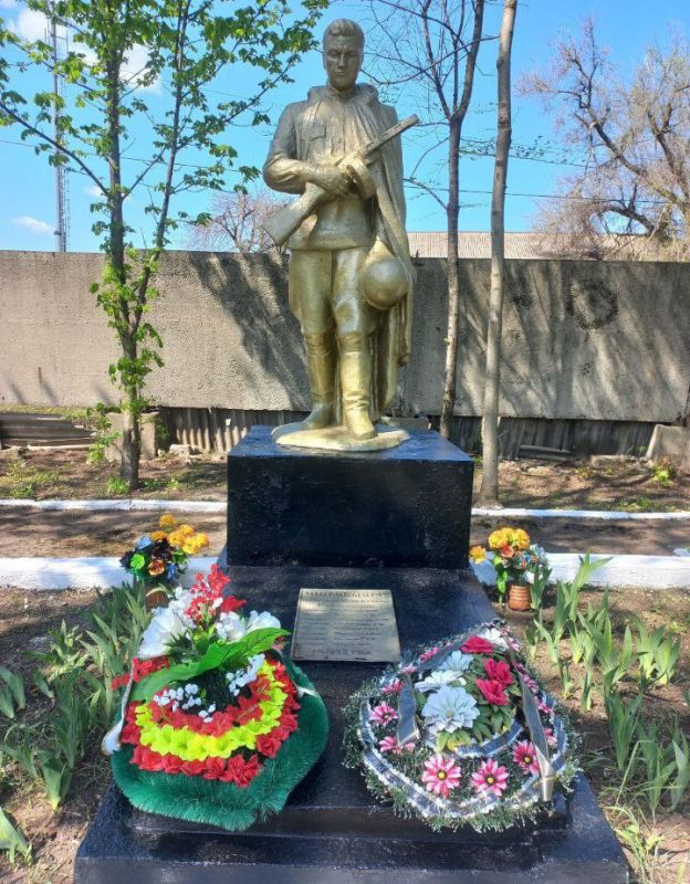 Юрий Будрин: Сегодня, 24 апреля 2025 года , в рамках проекта «Городская среда», реализуемого Всероссийской политической партией Единая Россия жители микрорайона "Донбассэнерго" совместно с участниками СВО под руководством...