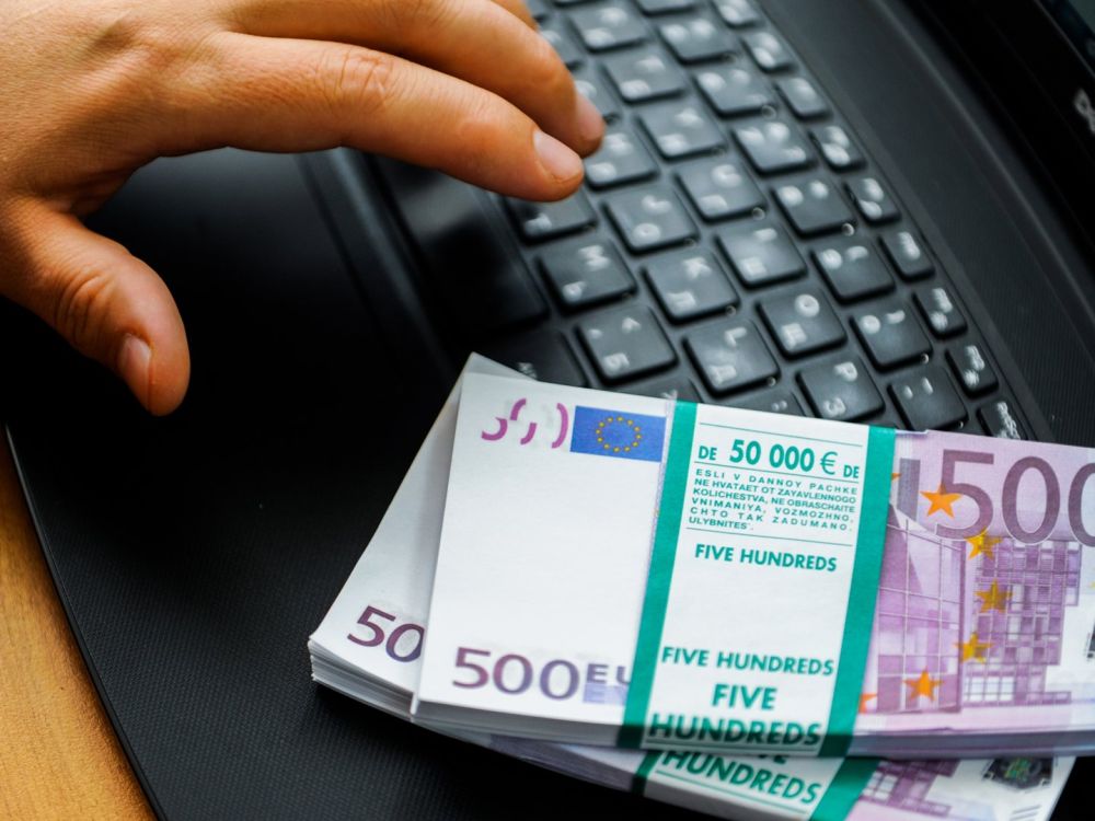 Гонорары артистов-иноагентов хотят потратить на СВО