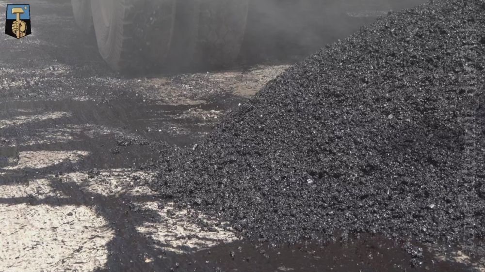 Алексей Кулемзин: В Петровском районе стартовали работы по ремонту покрытия внутриквартальных дорог