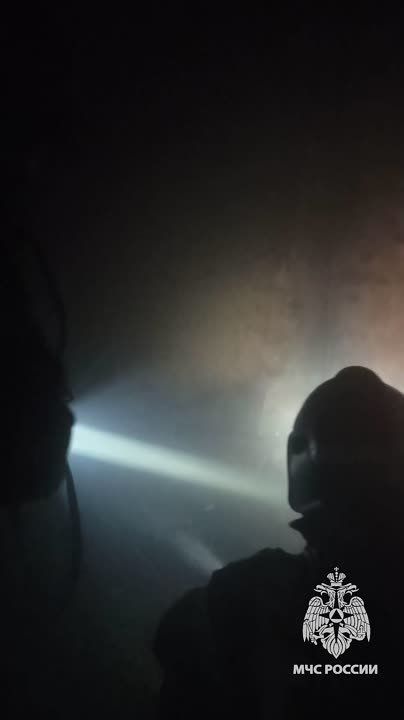 Донецкие огнеборцы ликвидировали пожар в Калининском районе