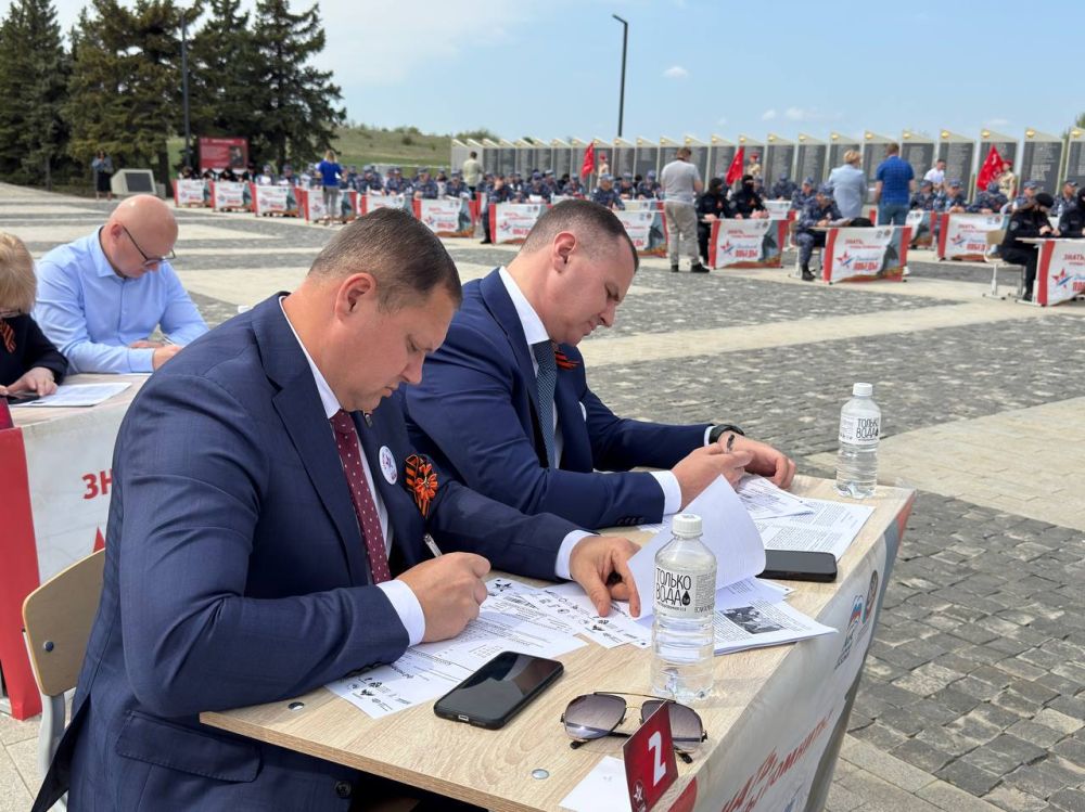 Сергей Прокопенко: Знать, чтобы помнить!. В Донецкой Народной Республике на 208 очных площадках прошла международная историческая акция на тему событий Великой Отечественной войны "Диктант Победы" В этом году это уже седьмая...