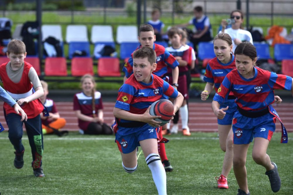 Юрий Мартынов: В Мариуполе подвели итоги Гранд-Финала Школьной Лиги ЦСКА по тэг-регби сезона 2024/2025 годов, в котором приняли участие свыше 500 школьников из 40 команд, представляющих 20 школ города