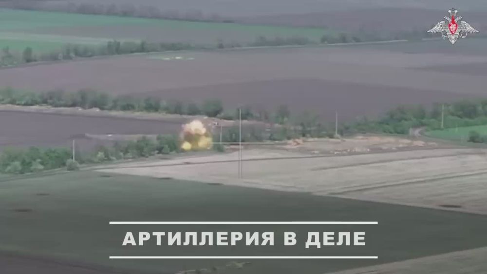 Непрерывная боевая работа. Военнослужащие 5-й общевойсковой армии группировки войск «Восток» уничтожили РЛС немецкого производства «Ground Observer-12» и полевой склад боеприпасов ВСУ на Южно-Донецком направлении; Расчёт...