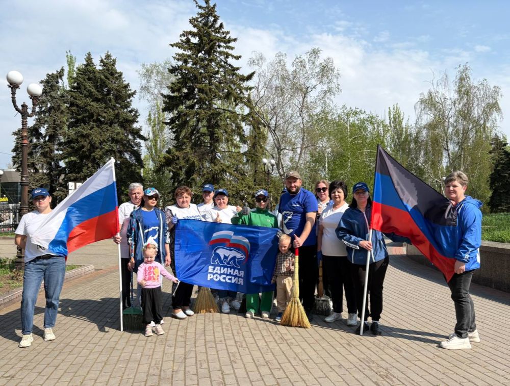 Сегодня по всей нашей стране проходит Всероссийский субботник!