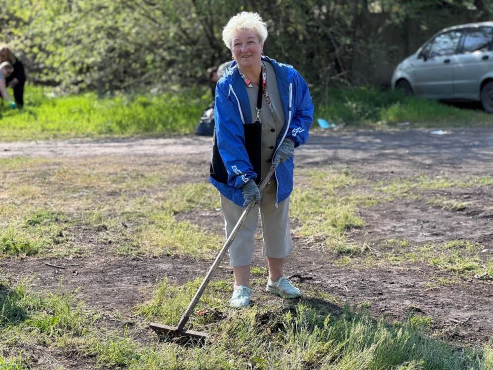 Всероссийский субботник в Буденновском районе Донецка!