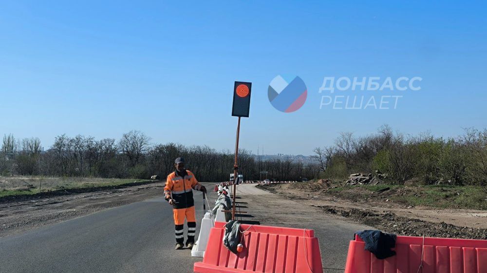 В ДНР идёт масштабное восстановление автотрассы между Донецком и Новоазовском
