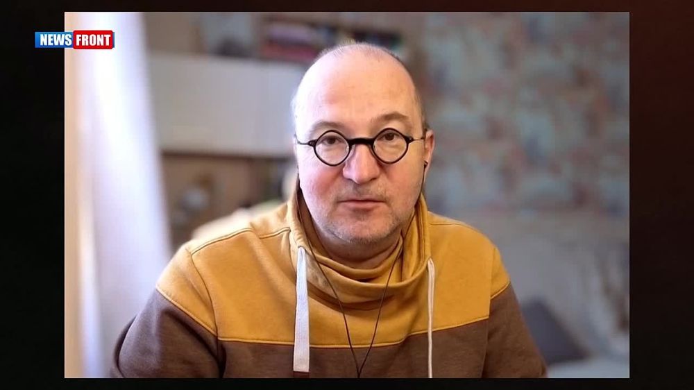 Пока Украина выдвигает неприемлемые требования по урегулированию конфликта, Россия беспокоится о сохранении человеческих жизней, заявил донецкий журналист Рамиль Замдыханов в эфире программы "Мнение"