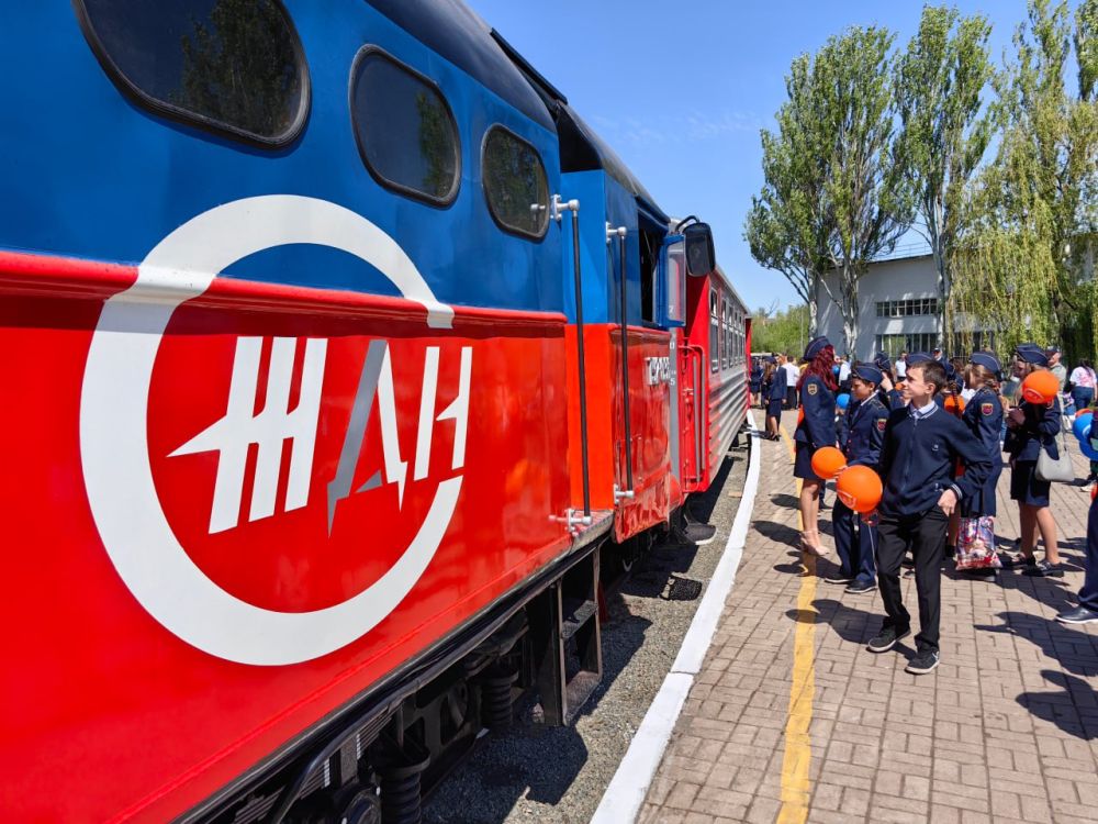 В Донецке возобновили движение на Детской железной дороге после трехлетнего перерыва